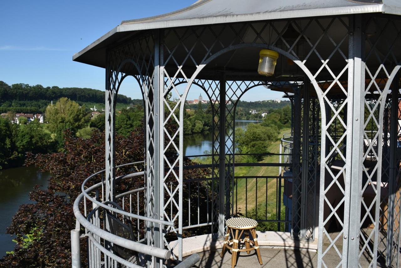 Apartments mit Klimaanlage am Neckarufer Bad Friedrichshall Bagian luar foto